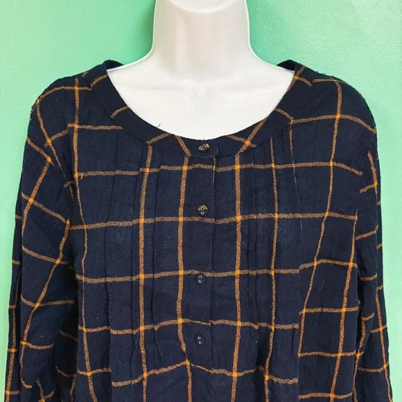 Skies Are Blue Navy Blue & Gold Plaid Erina Henley Top Womens XL - Picture 5 of 8